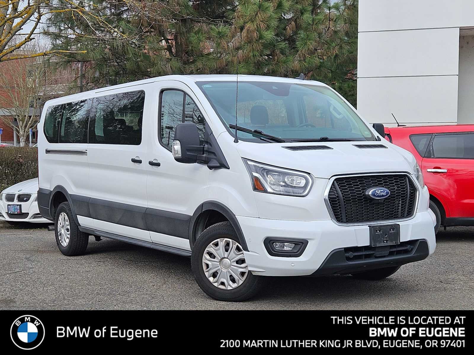 2023 Ford Transit Passenger Wagon XLT
