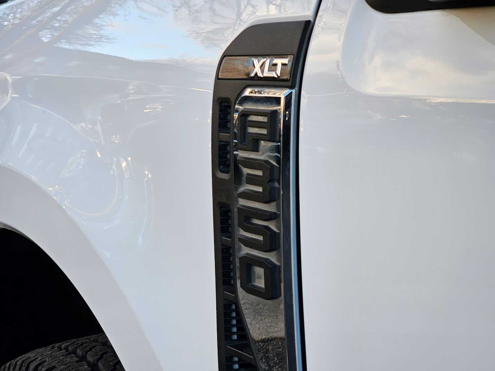 2023 Ford Super Duty F-350 SRW XLT