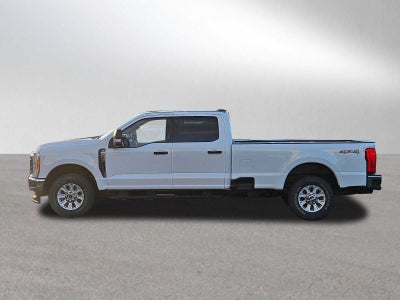 2023 Ford Super Duty F-350 SRW XLT