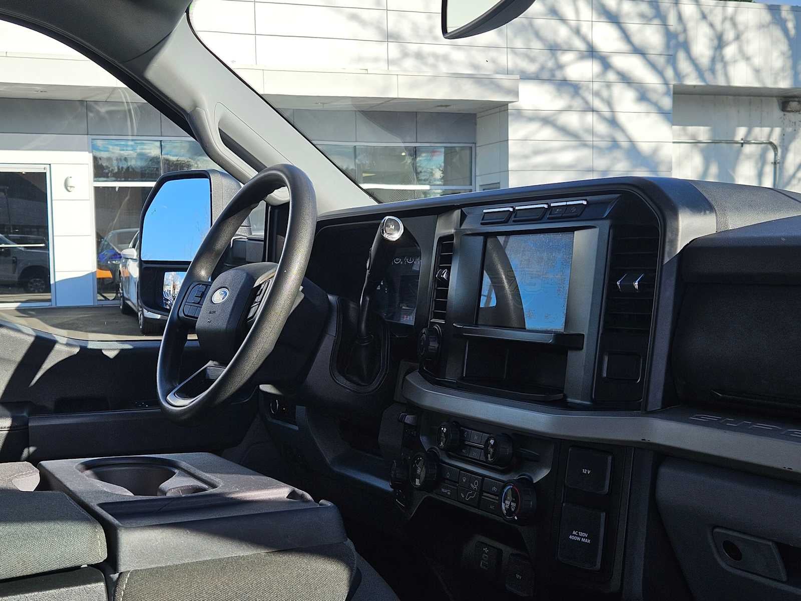 2023 Ford Super Duty F-350 SRW Pickup XLT