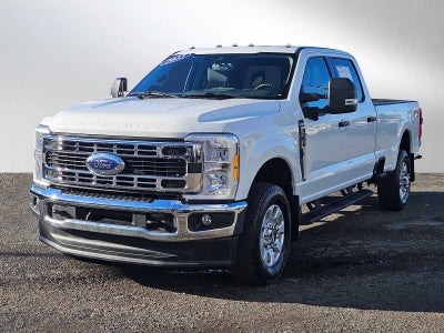 2023 Ford Super Duty F-350 SRW Pickup XLT
