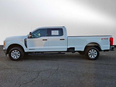 2023 Ford Super Duty F-350 SRW XLT