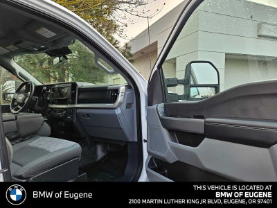 2023 Ford Super Duty F-350 SRW Pickup XLT