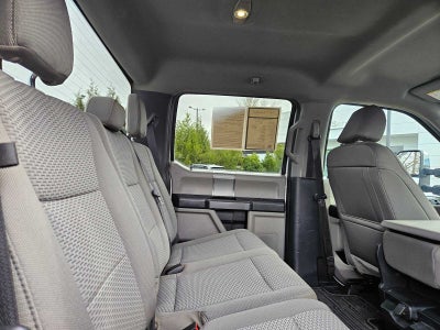 2022 Ford Super Duty F-350 SRW XLT