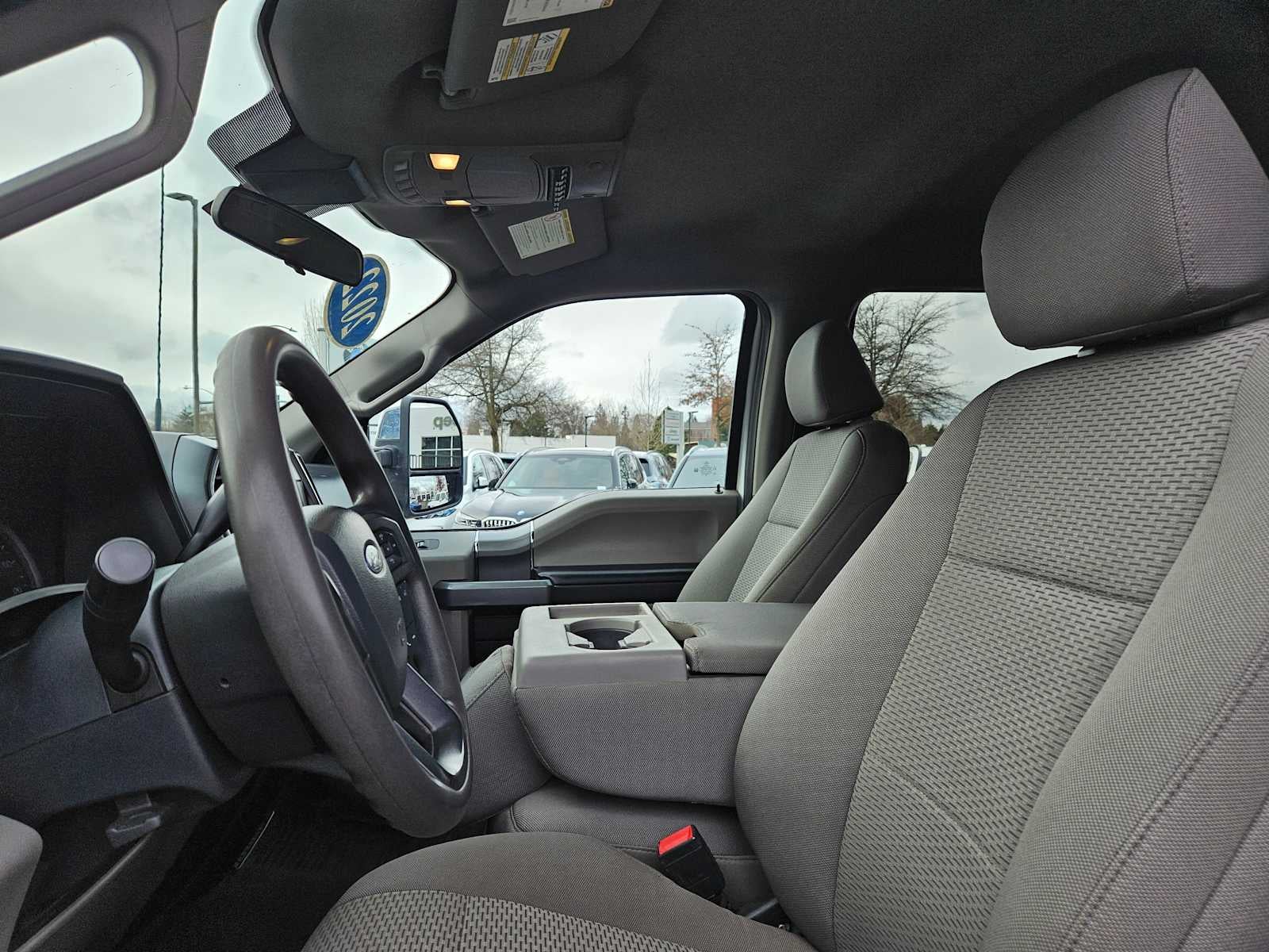 2022 Ford Super Duty F-350 SRW XLT