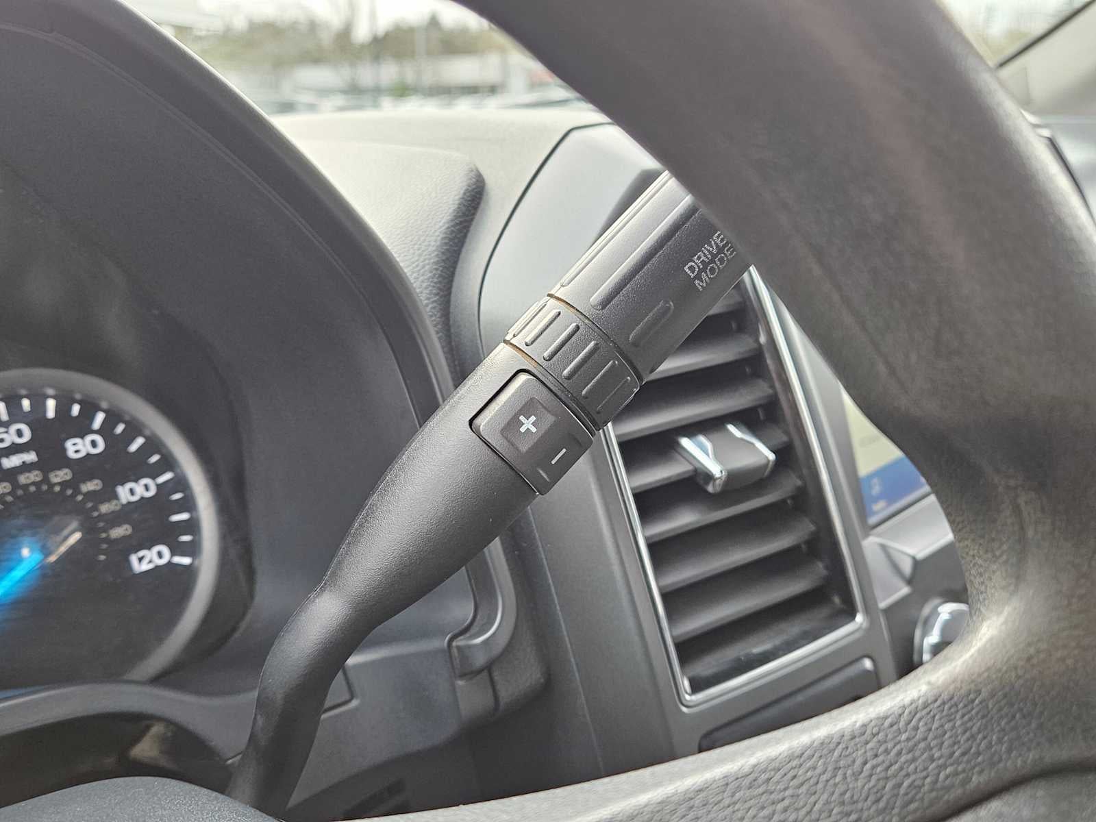 2022 Ford Super Duty F-350 SRW XLT