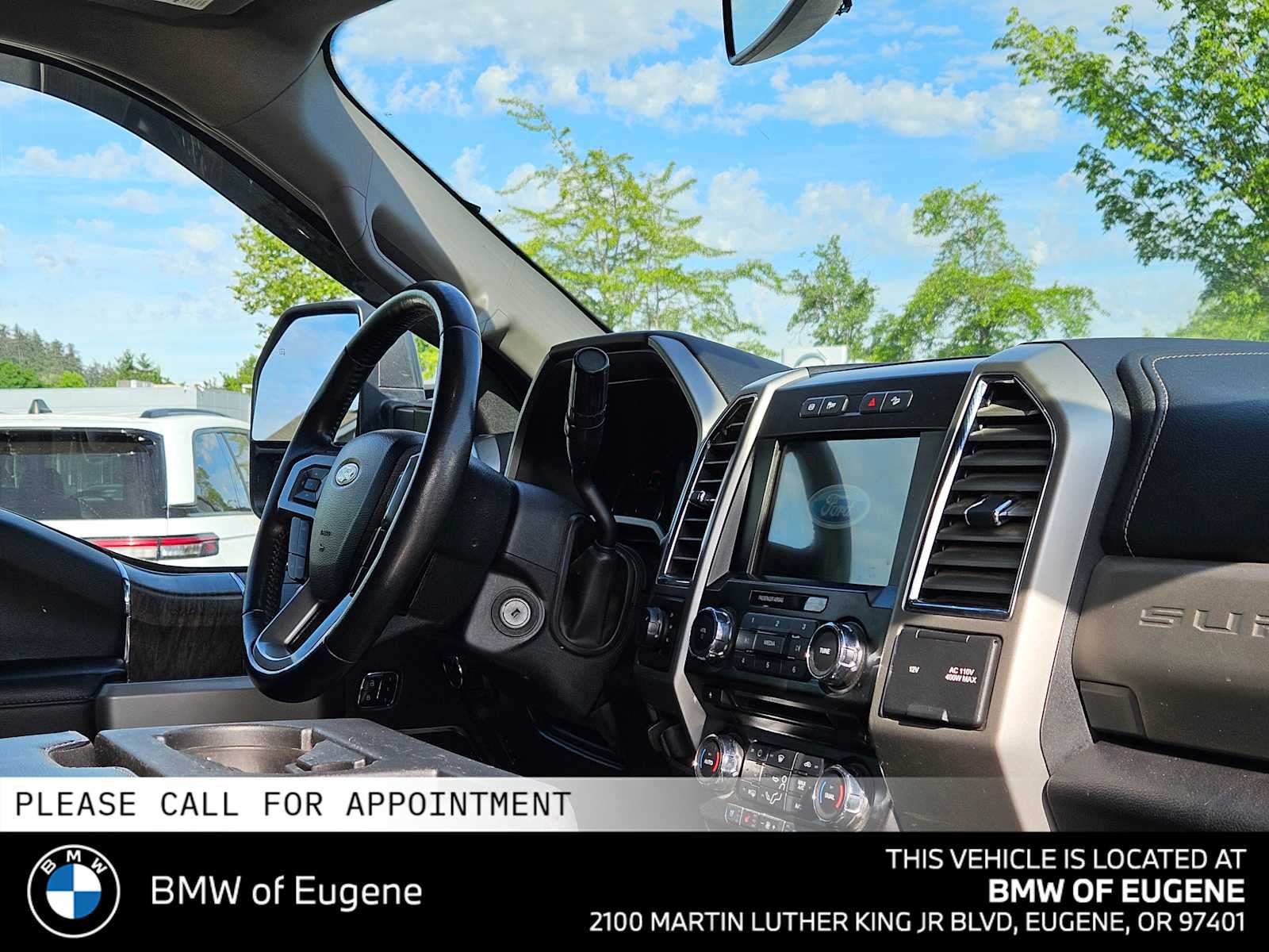 2017 Ford Super Duty F-350 SRW Pickup Lariat