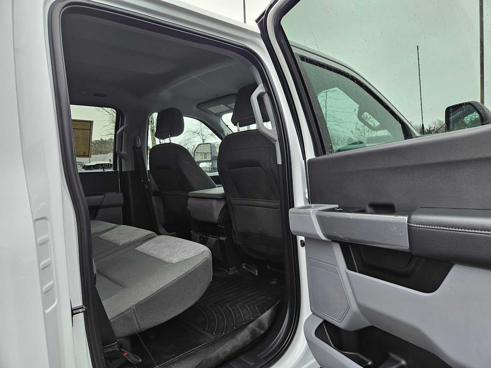 2023 Ford Super Duty F-350 SRW XLT