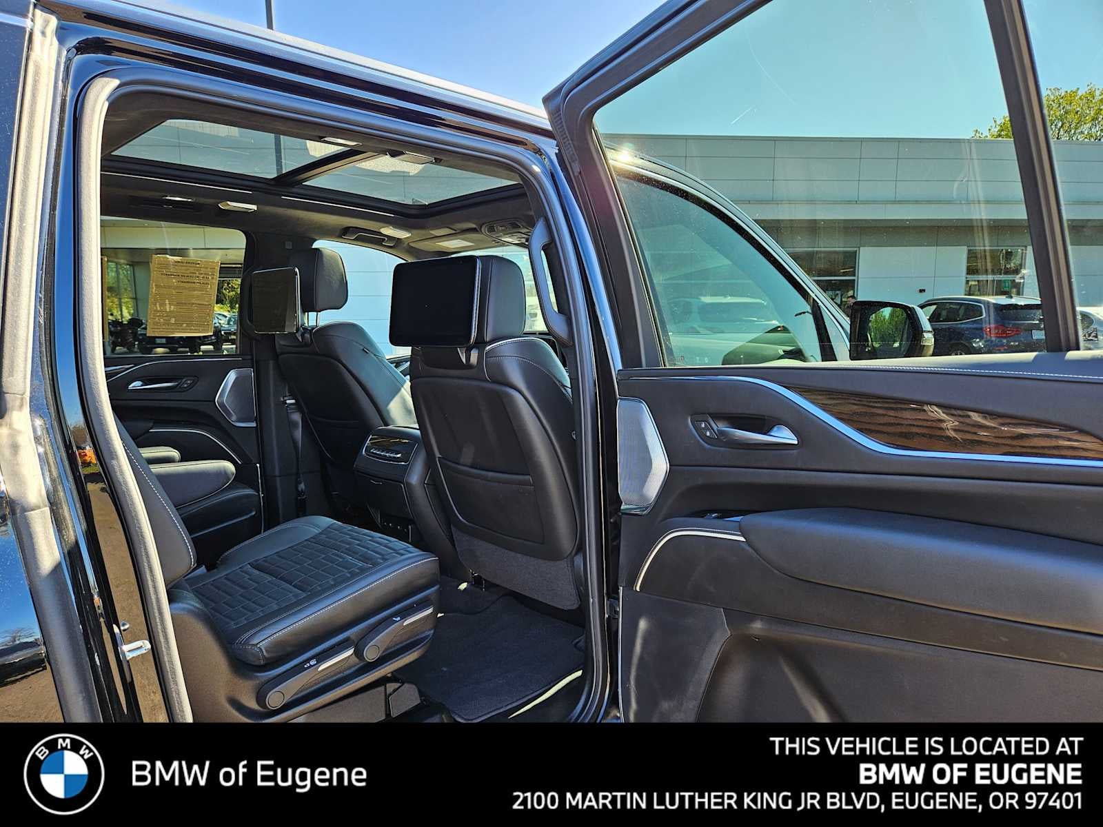 2024 Cadillac Escalade ESV 4WD Premium Luxury Platinum