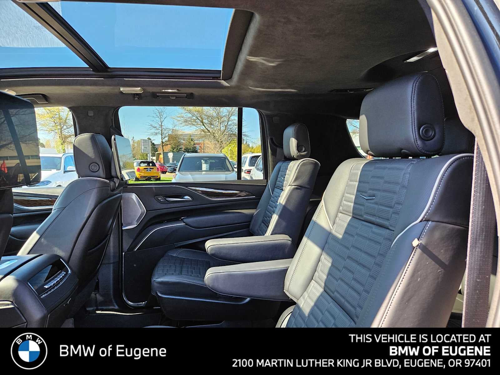 2024 Cadillac Escalade ESV 4WD Premium Luxury Platinum