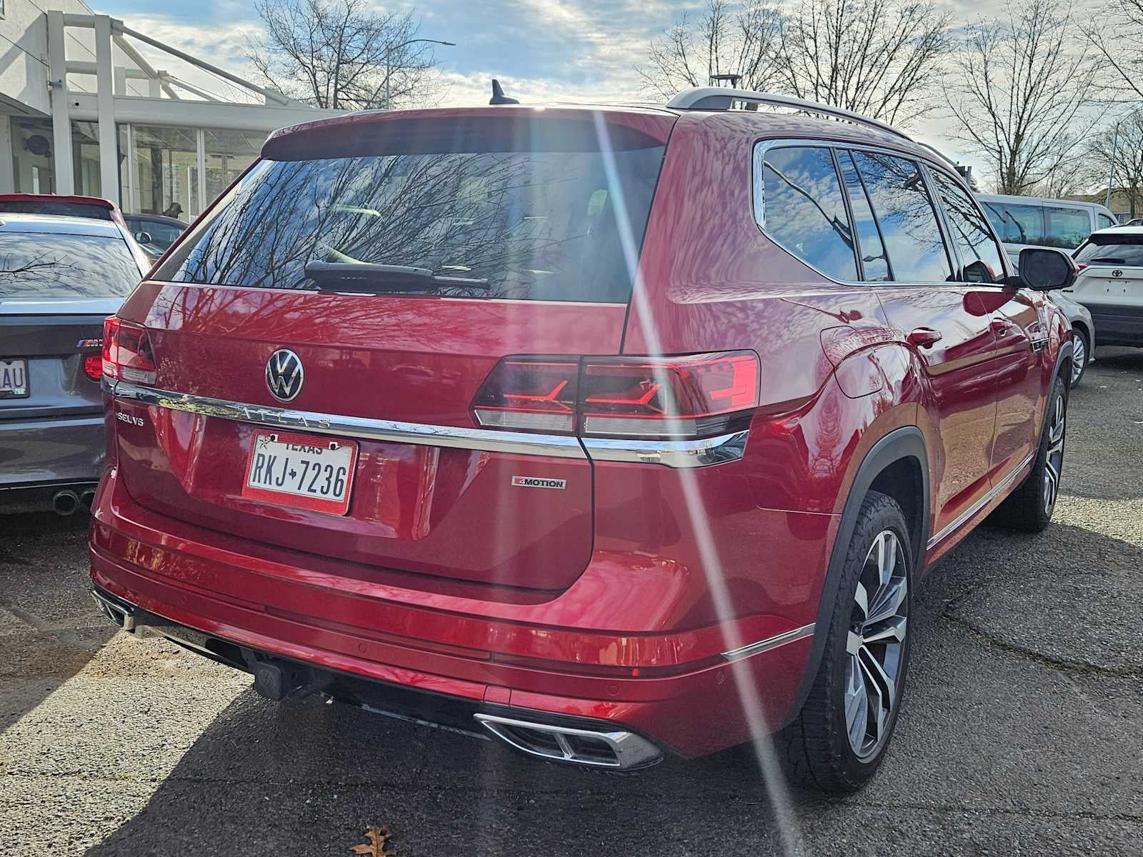 2022 Volkswagen Atlas 3.6L V6 SEL Premium R-Line