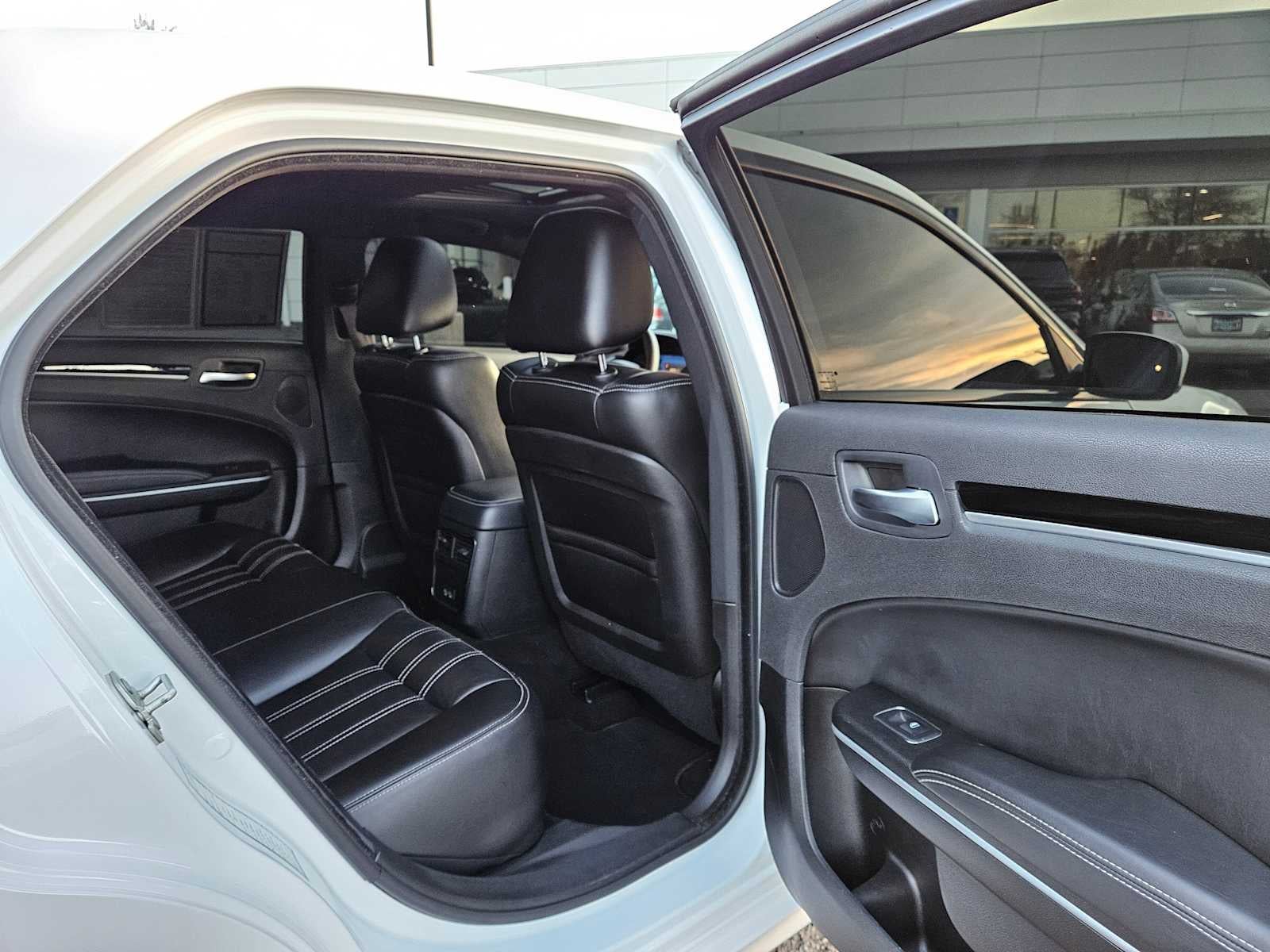 2023 Chrysler 300 300S