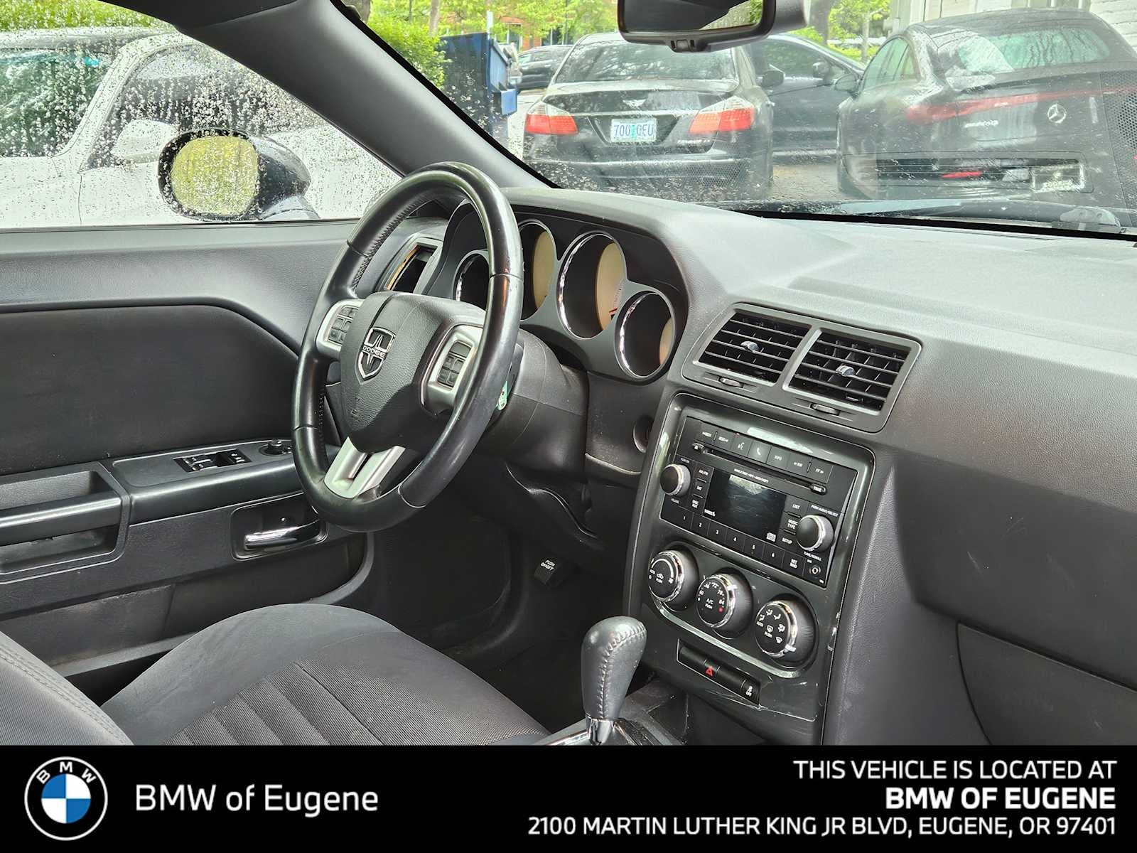 2012 Dodge Challenger SXT