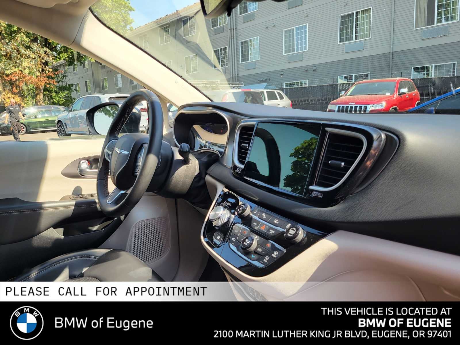 2023 Chrysler Pacifica Touring L