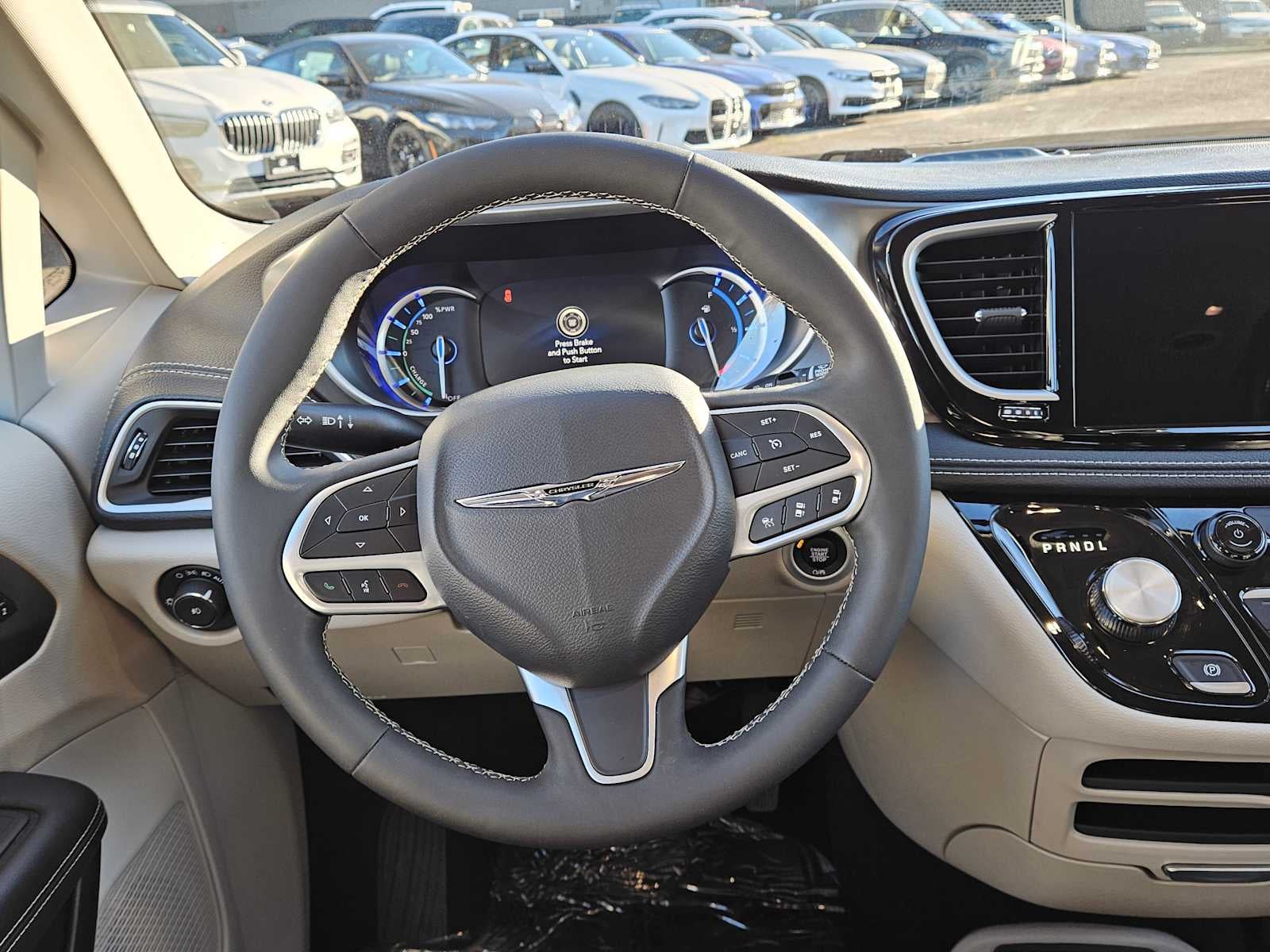 2024 Chrysler Pacifica Hybrid Select