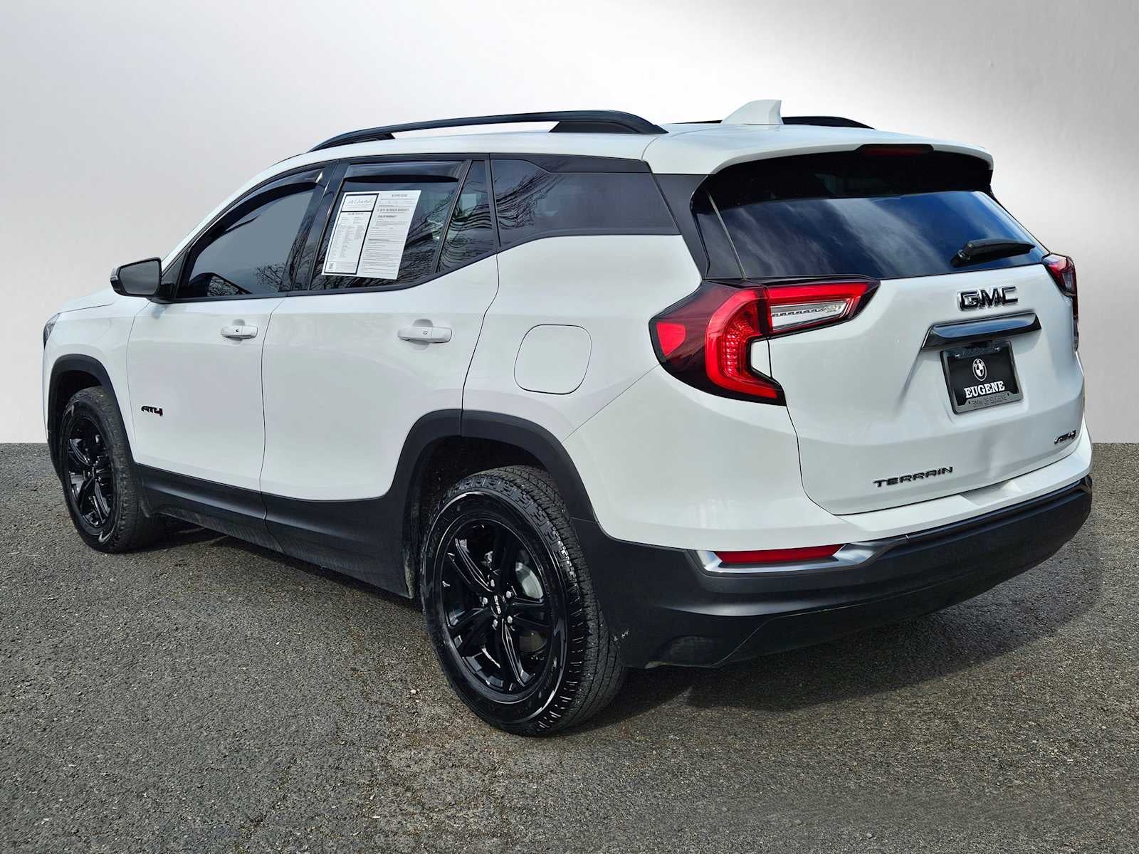 2023 GMC Terrain AT4