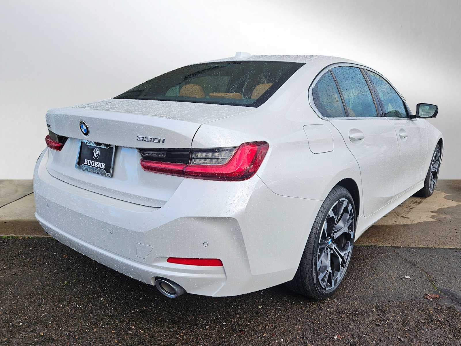 2025 BMW 3 Series 330i xDrive