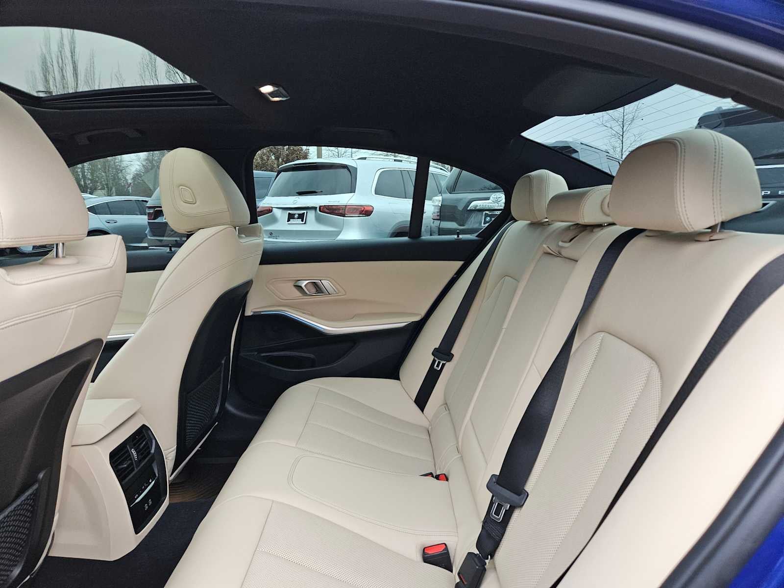 2023 BMW 3 Series 330i xDrive