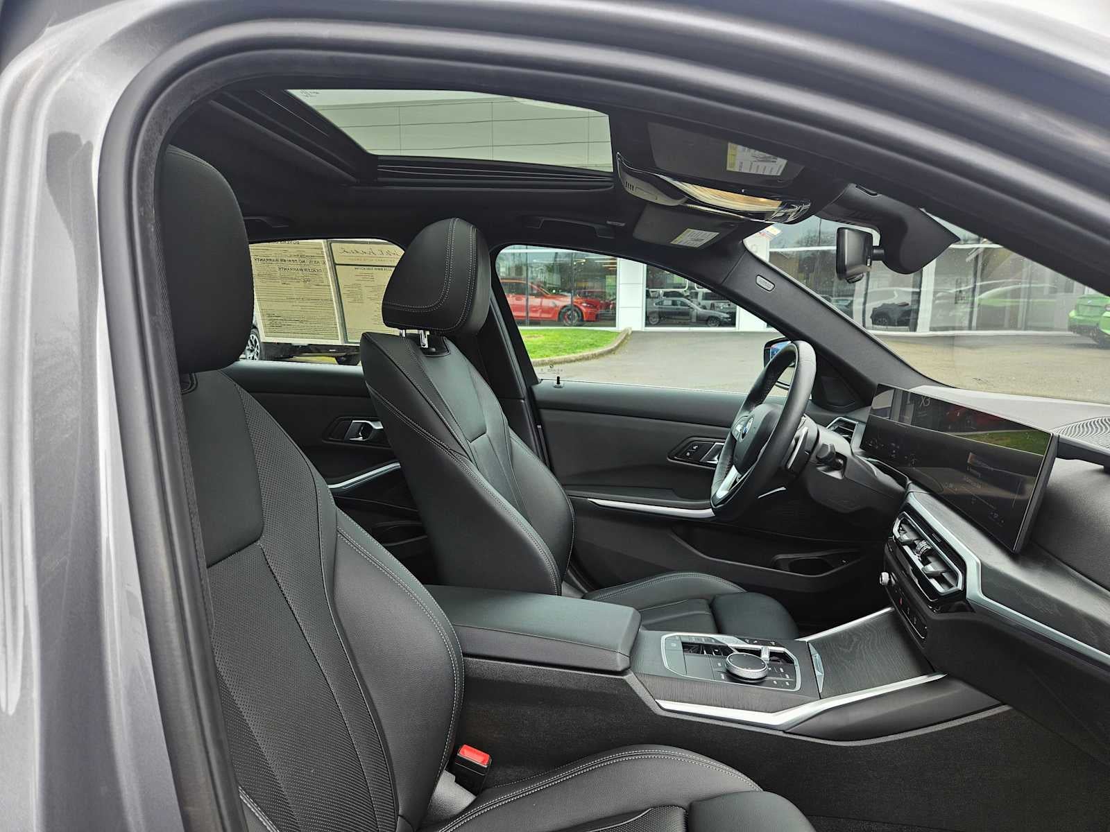 2024 BMW 330i xDrive 330i xDrive