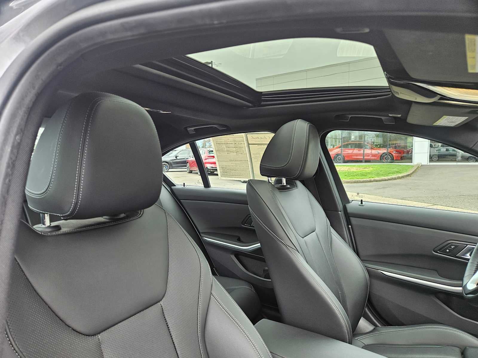 2024 BMW 330i xDrive 330i xDrive