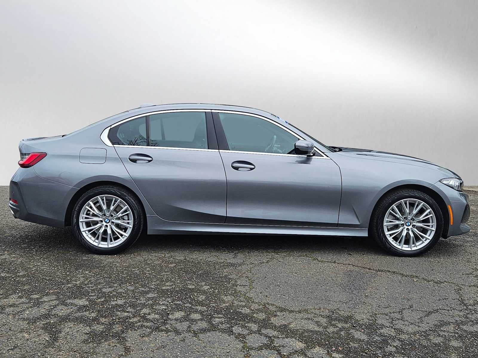 2024 BMW 330i xDrive 330i xDrive