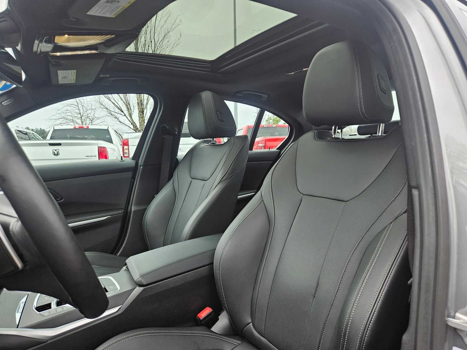 2024 BMW 330i xDrive 330i xDrive