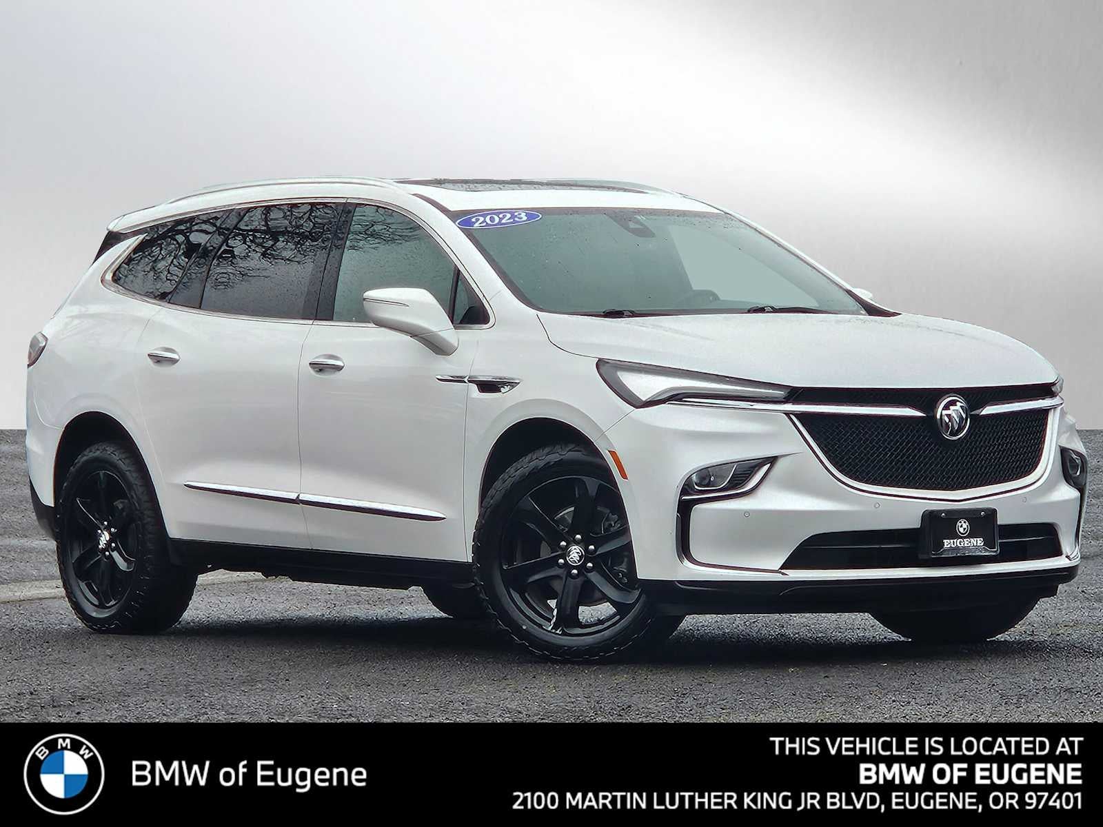 2023 Buick Enclave Essence