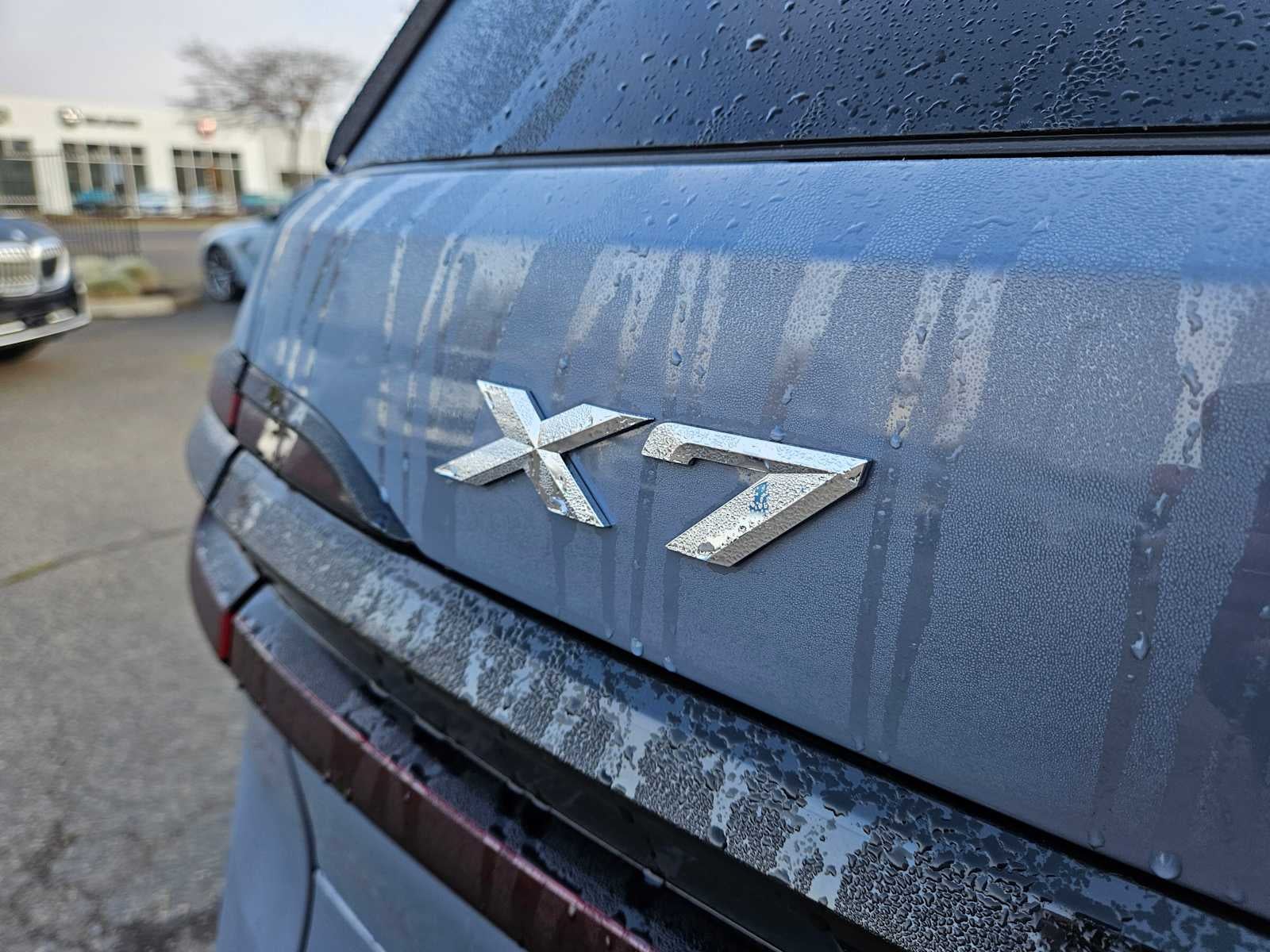 2025 BMW X7 xDrive40i