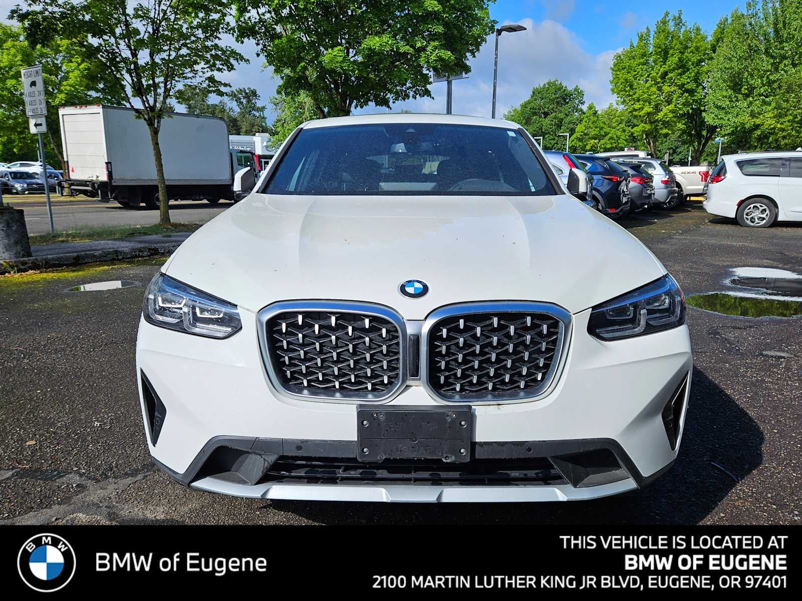 2025 BMW X4 xDrive30i xDrive30i