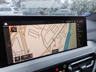 2025 BMW X4 xDrive30i