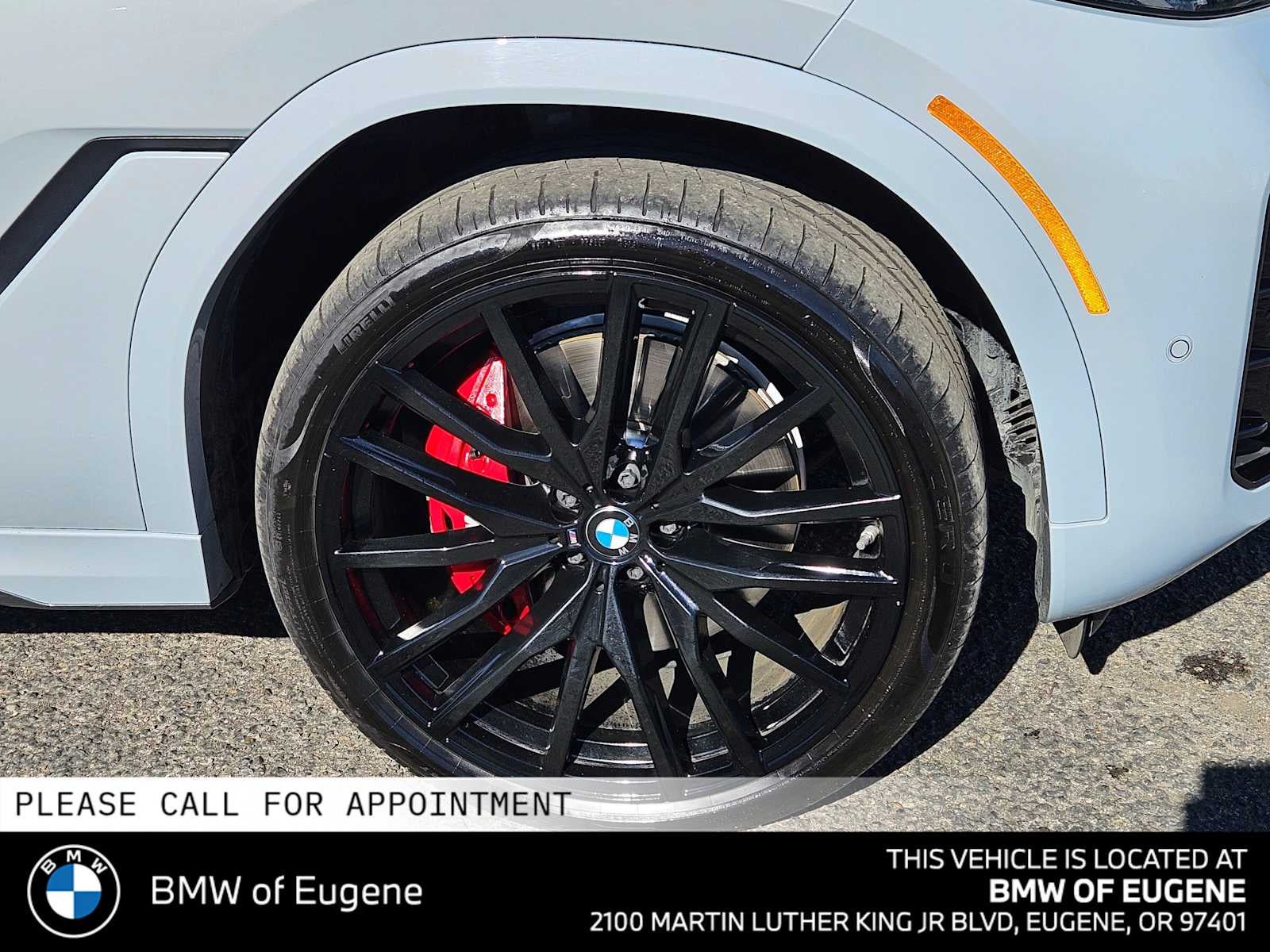 2024 BMW X6 xDrive40i xDrive40i