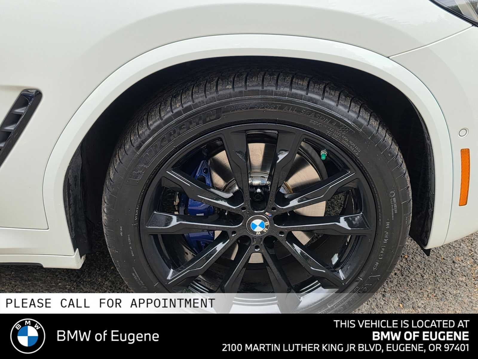 2024 BMW X3 M40i