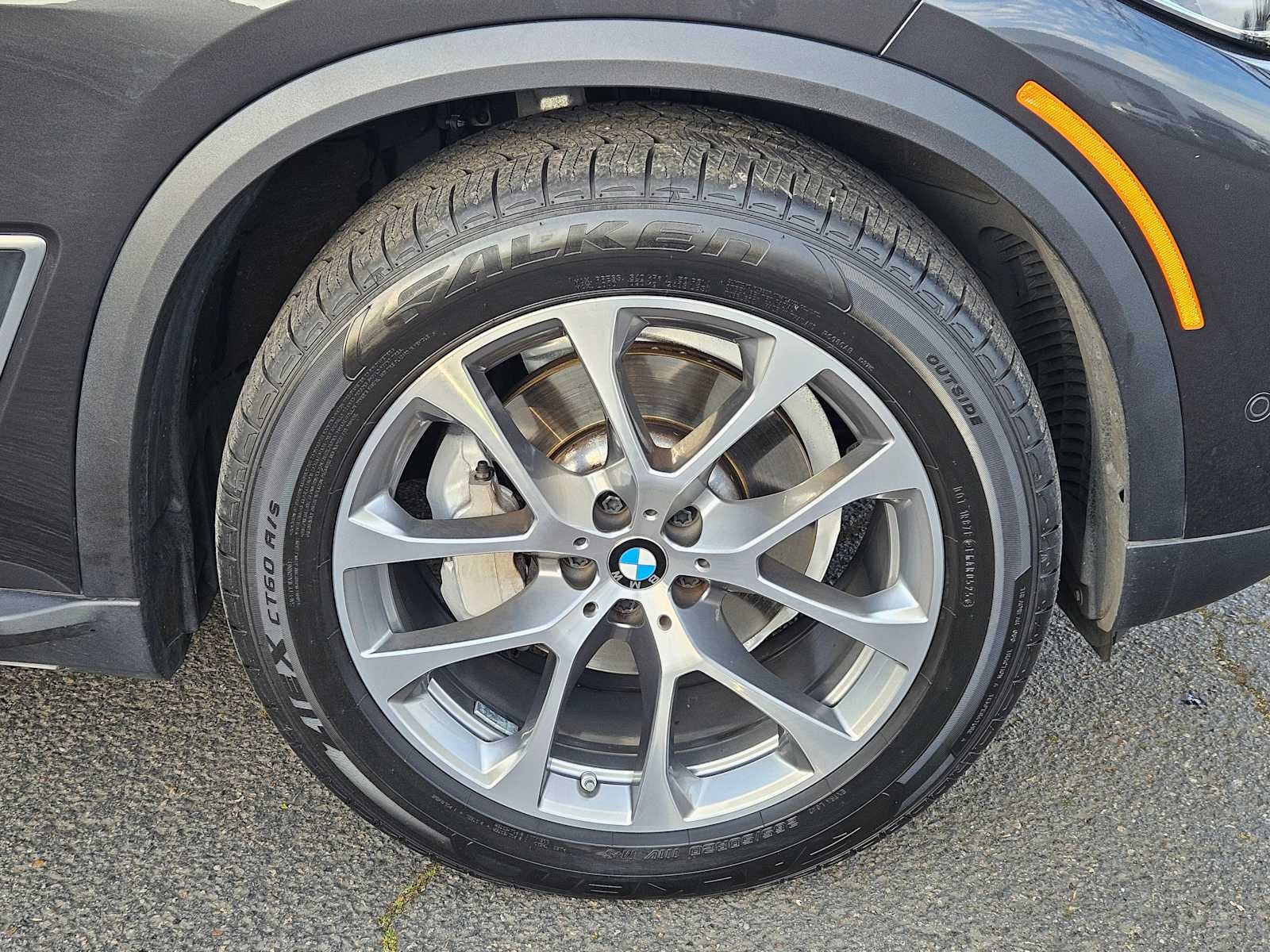 2023 BMW X5 xDrive40i xDrive40i