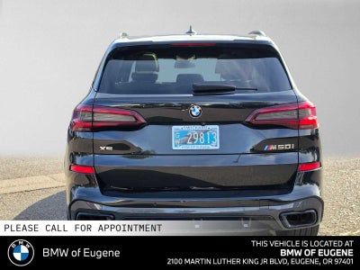 2022 BMW X5 M50i