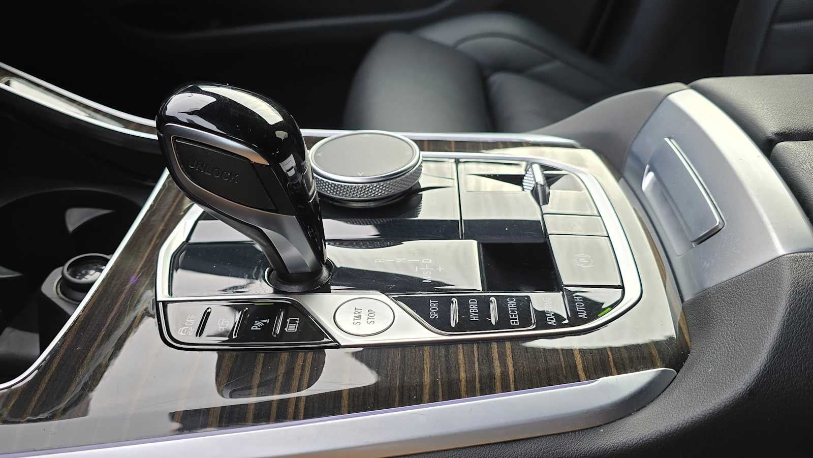 2023 BMW X5 xDrive45e