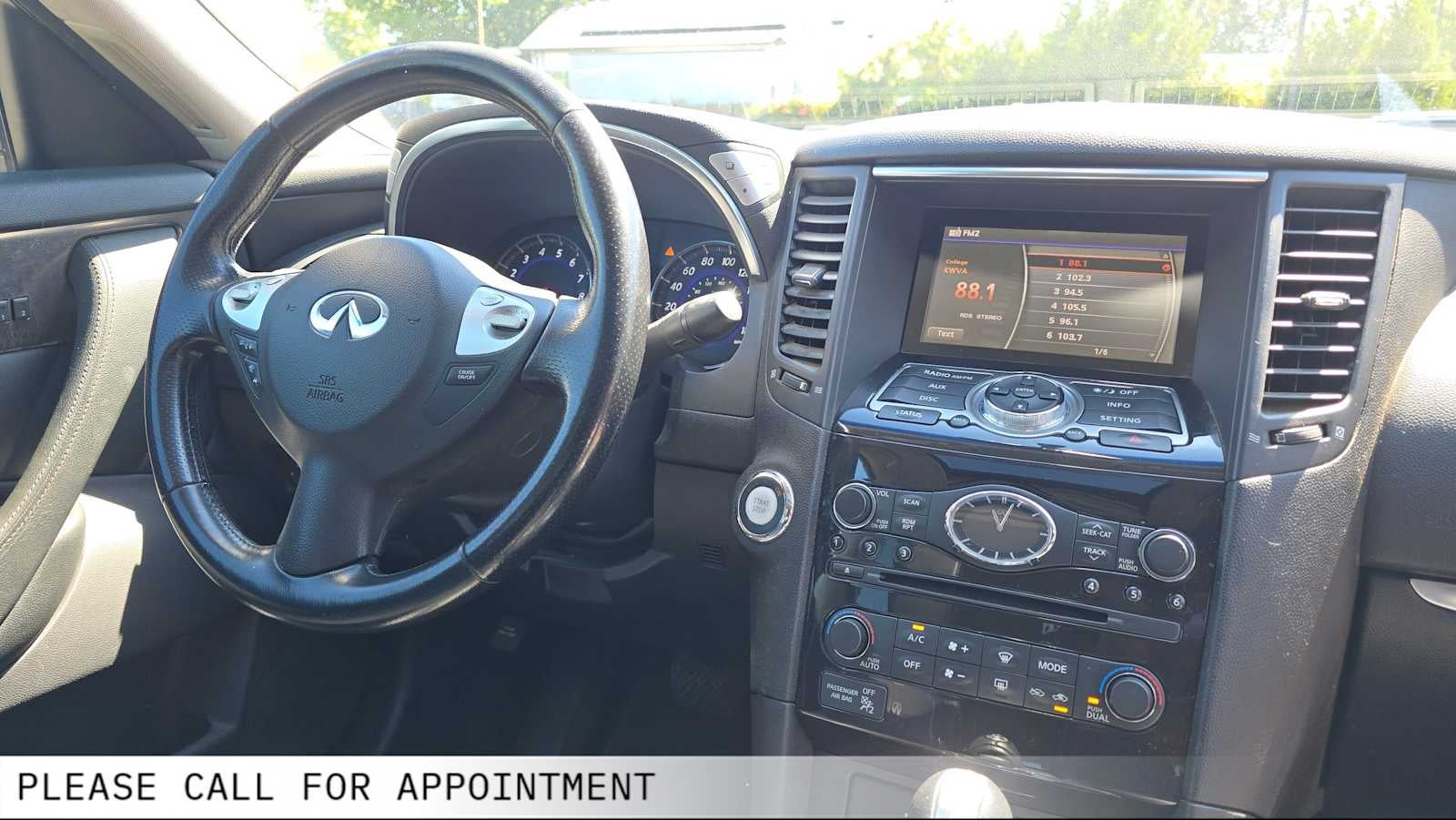 2010 INFINITI FX35 AWD 4dr