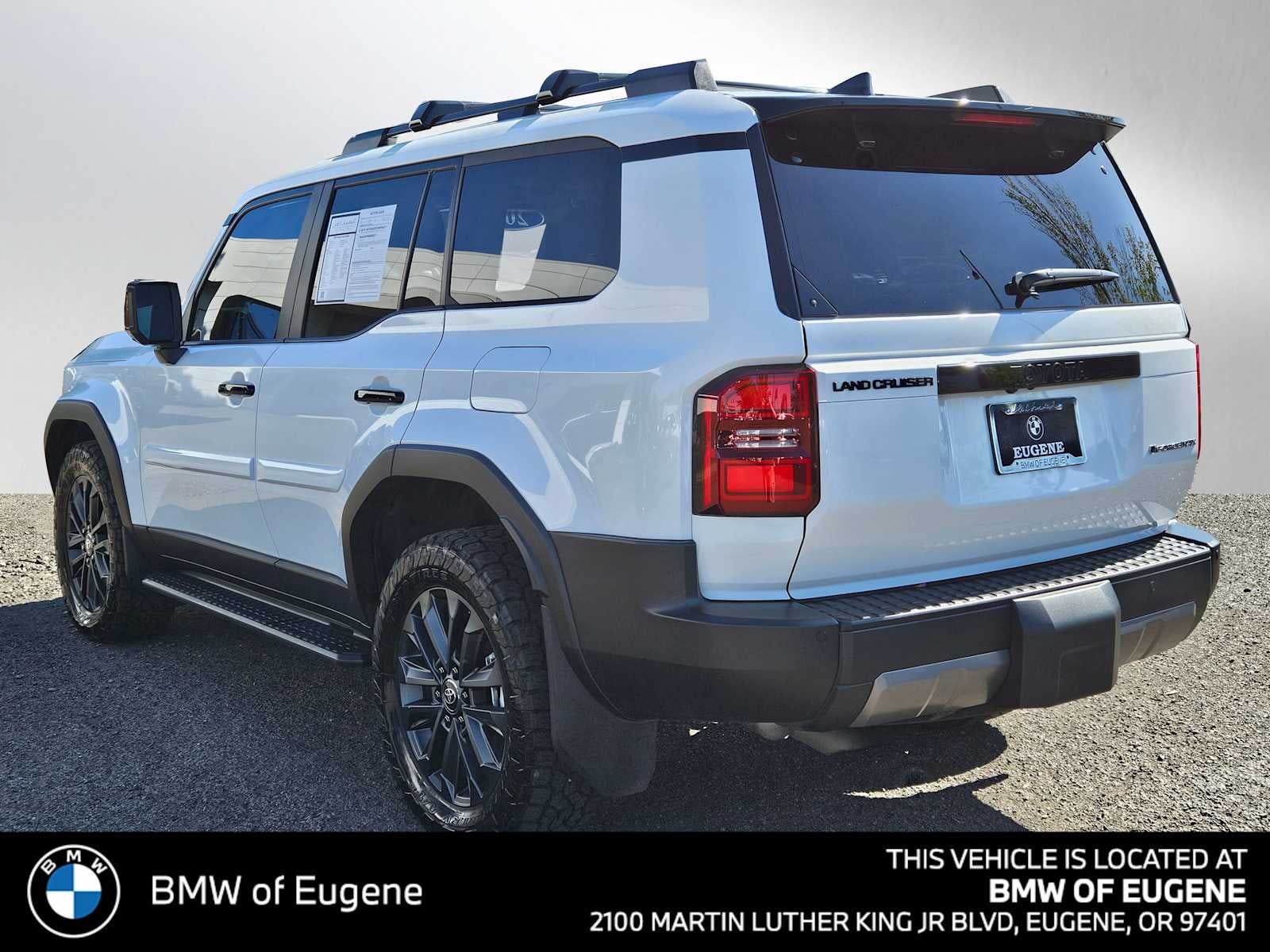 2025 Toyota Land Cruiser 4WD (Natl)