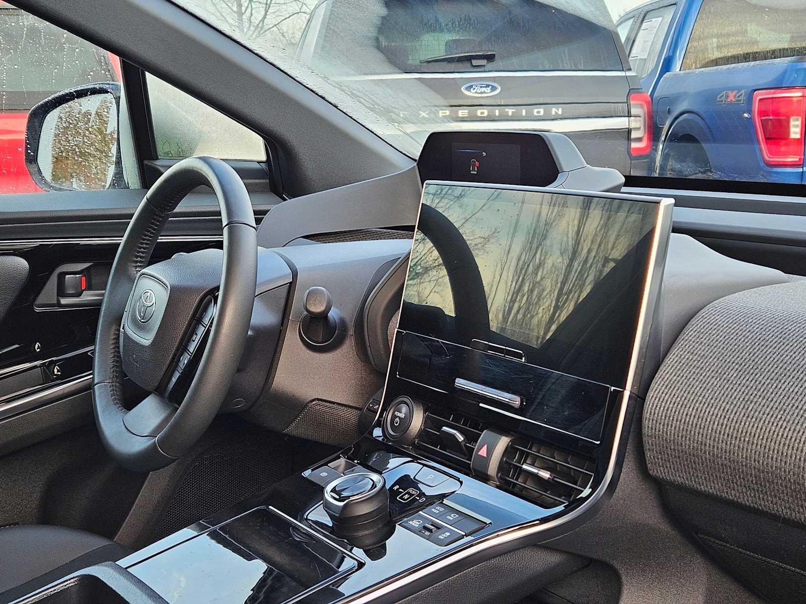 2023 Toyota bZ4X Limited