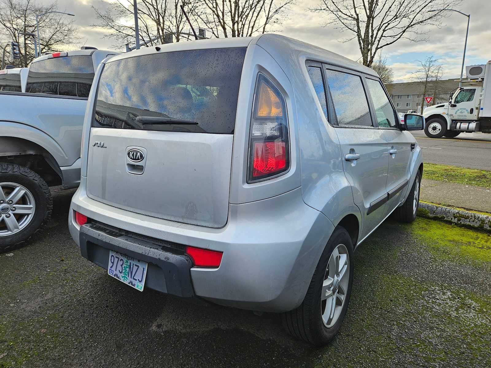 2011 Kia Soul +