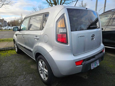 2011 Kia Soul +