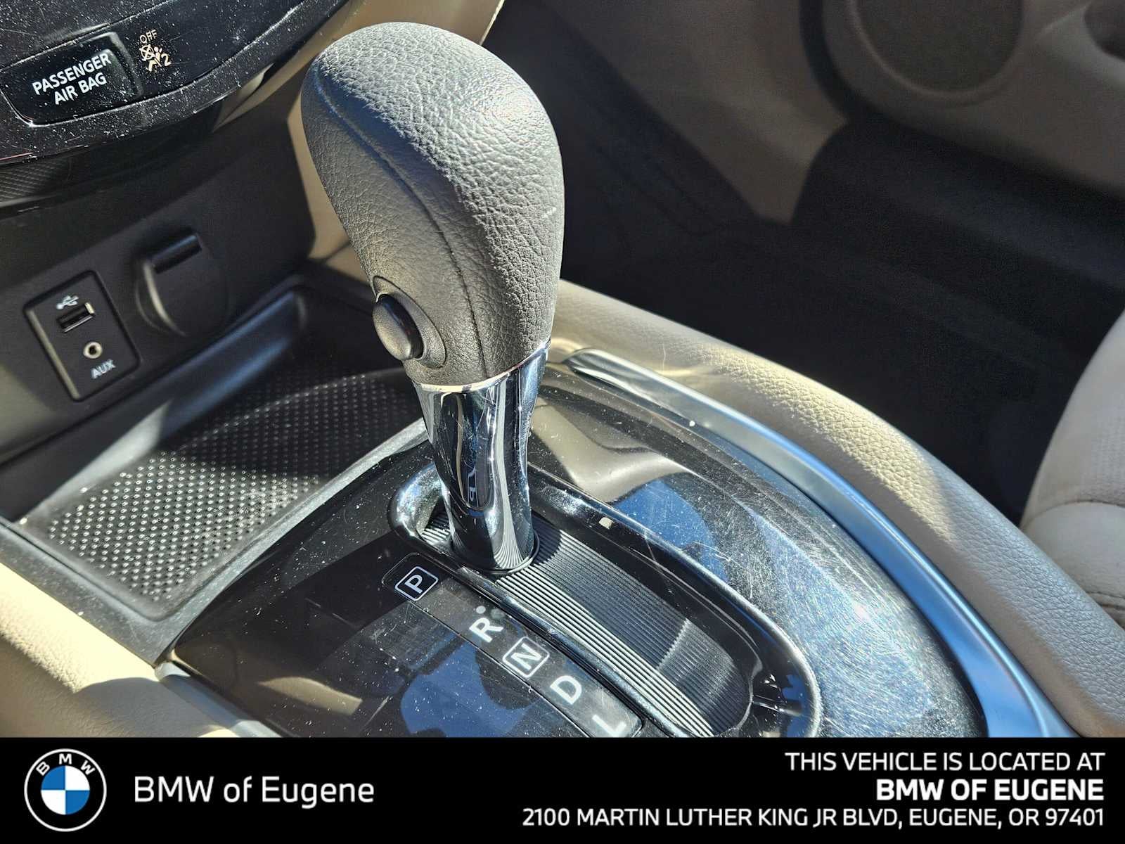 2016 Nissan Rogue S