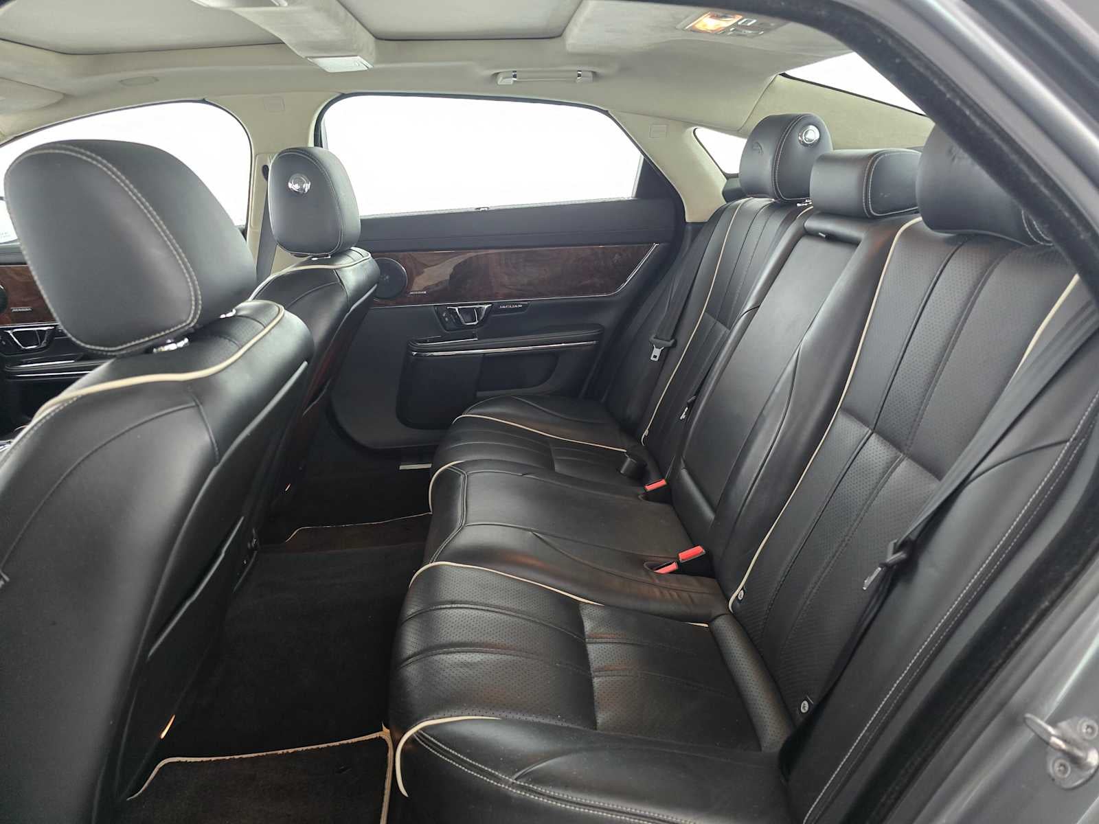 2015 Jaguar XJ XJL Portfolio