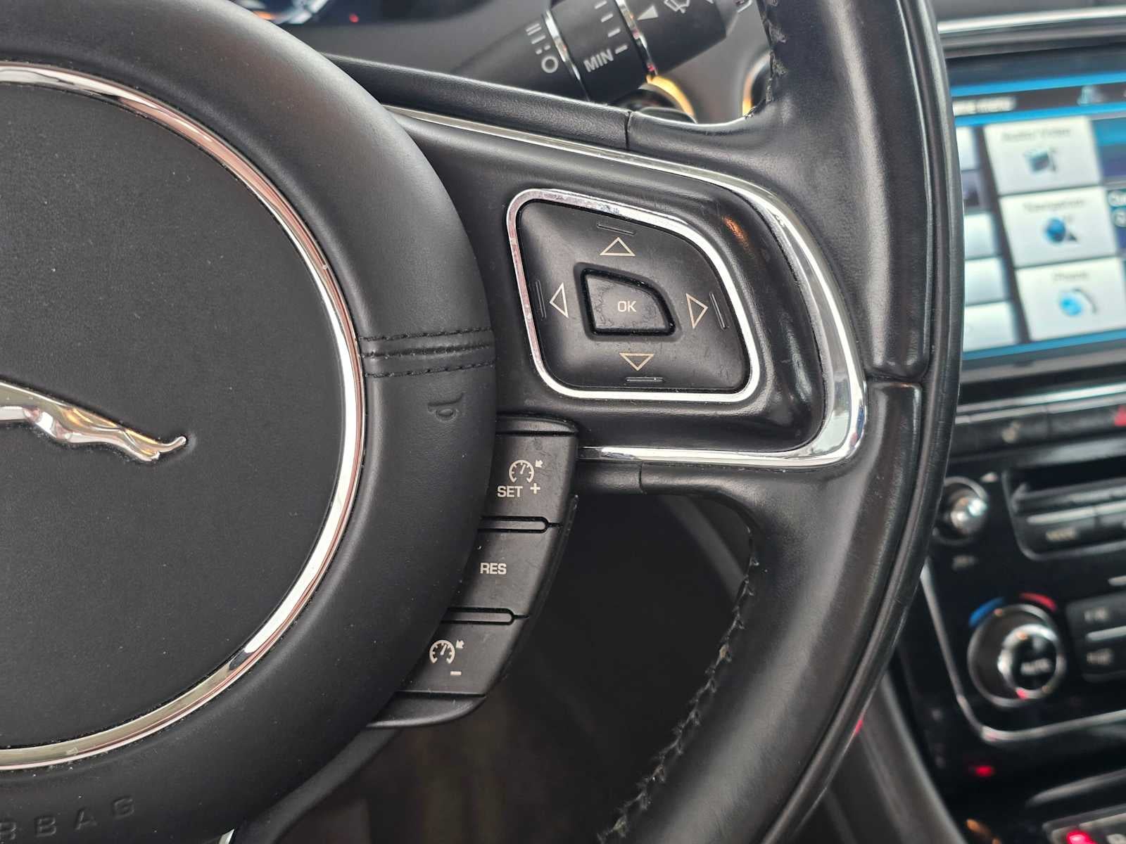 2015 Jaguar XJ XJL Portfolio