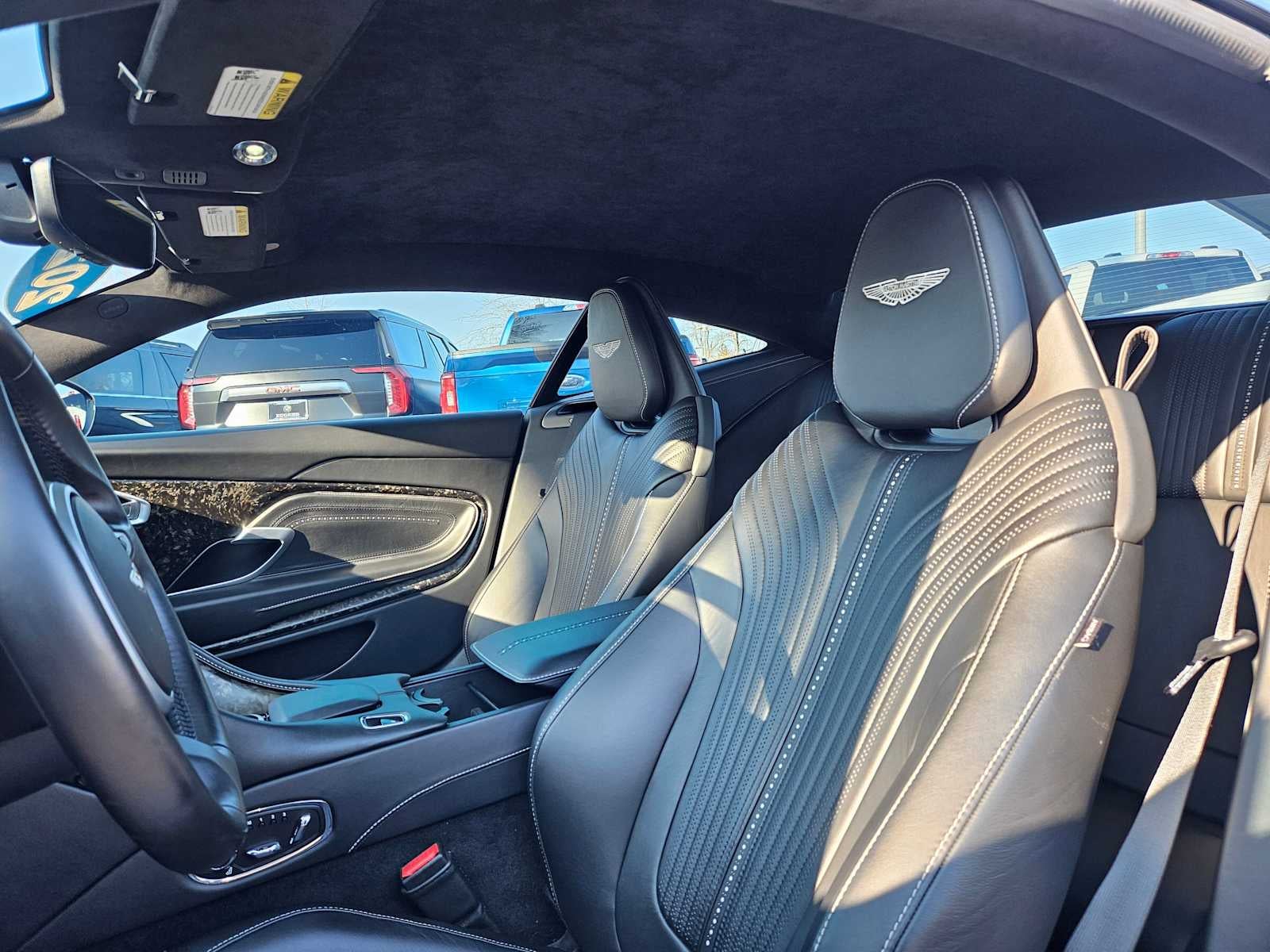 2020 Aston Martin DB11 V8