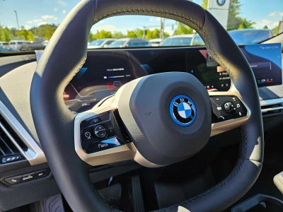 2025 BMW iX xDrive50