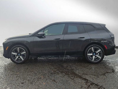 2025 BMW iX xDrive50