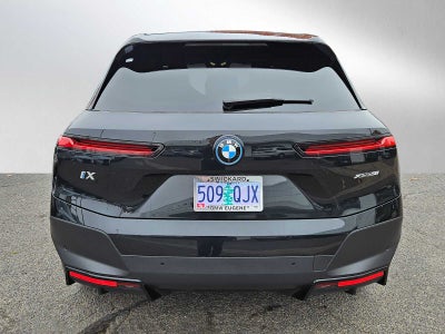 2025 BMW iX xDrive50