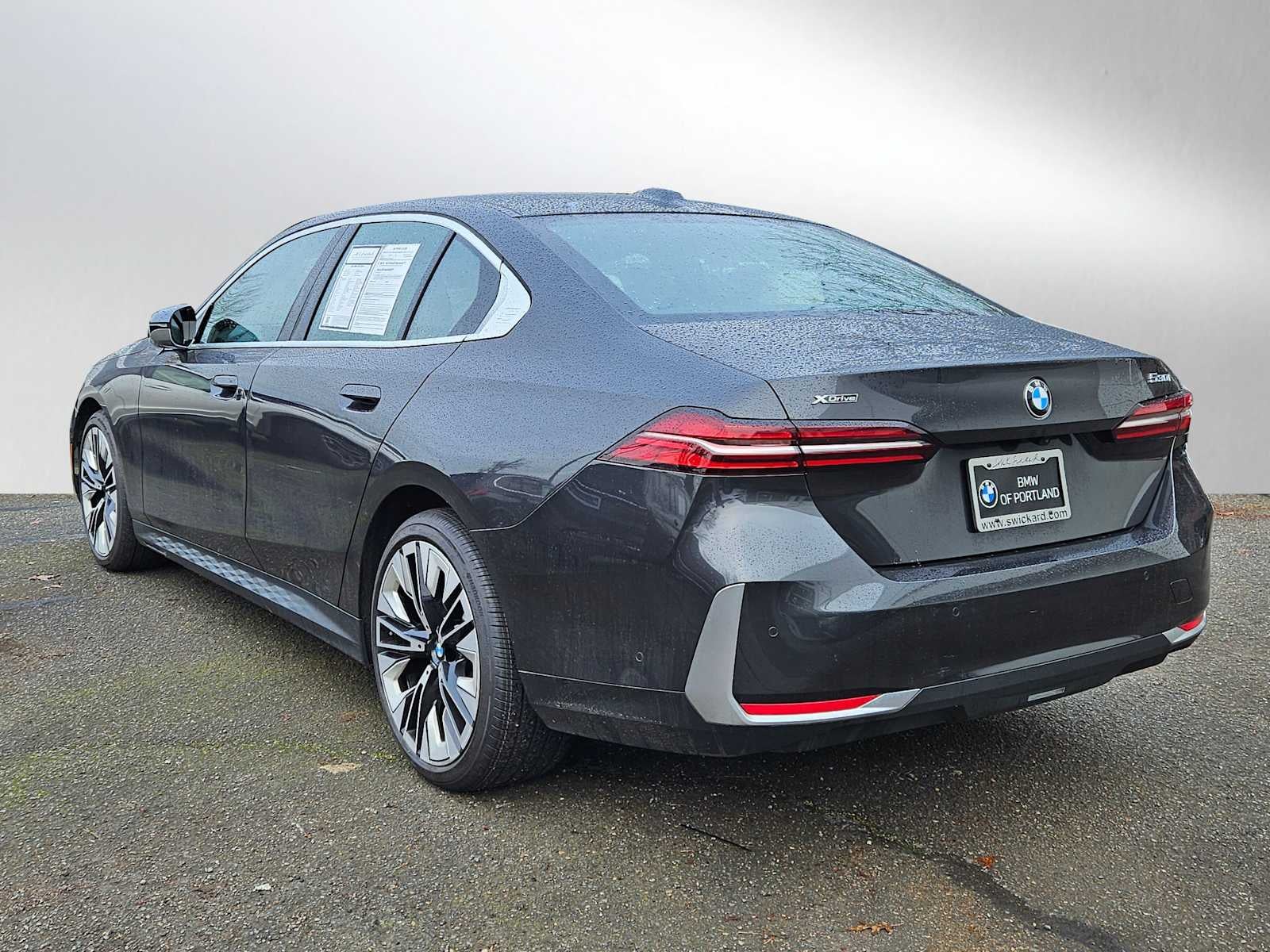 2024 BMW 5 Series 530i xDrive