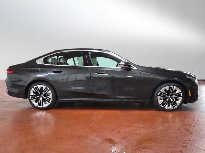 2024 BMW 5 Series 530i xDrive