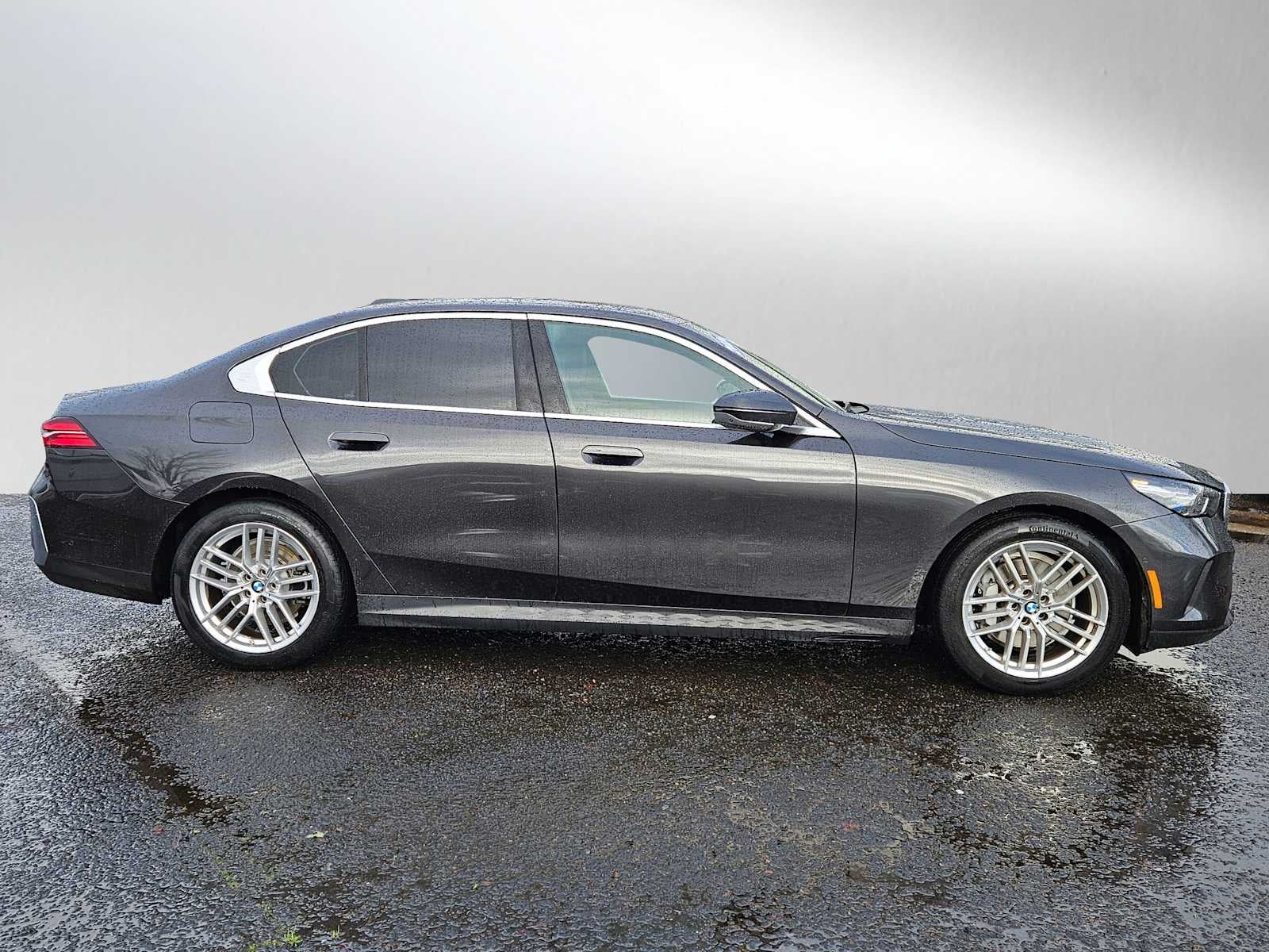 2024 BMW 5 Series 530i xDrive